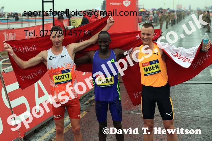 Mens 2024 AJ Bell Great North Run.  Photo: David T. Hewitson/Sports for All Pics